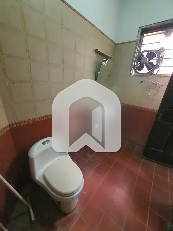 1 Kanal Ground Portion Available For Rent In E-11/4 Islamabad., photo 7