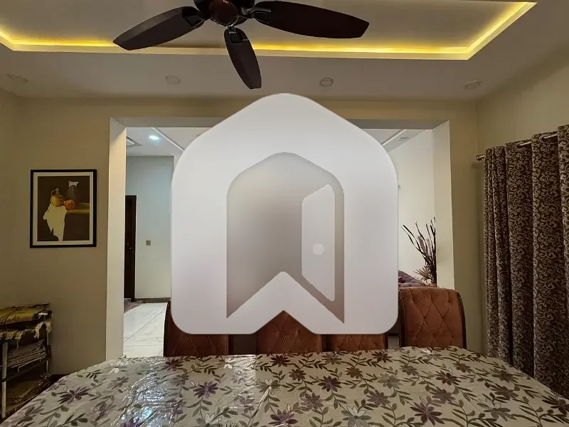 Spacious House Is Available In DHA Defence Phase 2 For Rent Tripl Story, photo 8