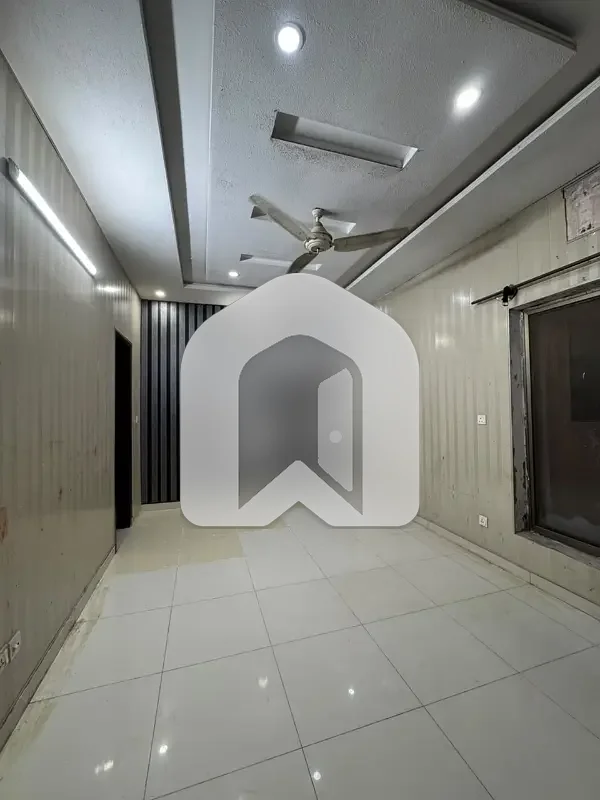 12 Marla (40*80) Ground Portion Rent G15, photo 17