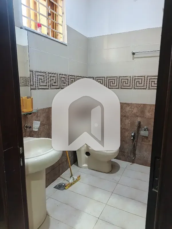 7 Marla (30*60) Upper Portion Available For Rent G15 Islamabad, photo 10