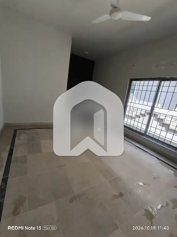 4 Bedrooms & 4 Bathrooms Upper Portion Available For Rent In G11, photo 4