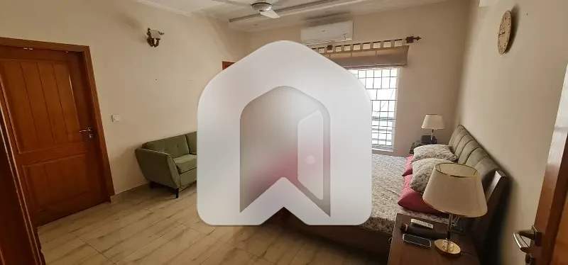 1 Kanal House For Rent Demand 390 12kv Solar Installed, photo 4