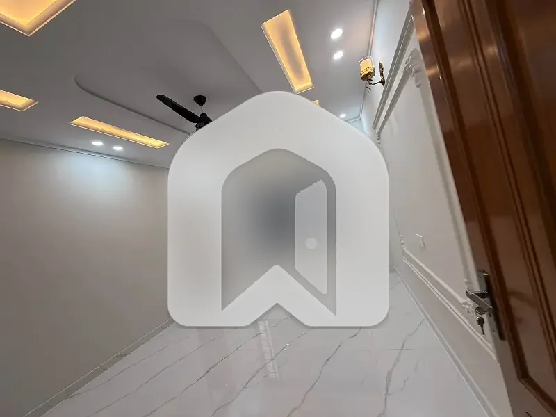 14 Marla Brand New House Available Rent G-14/3, photo 11