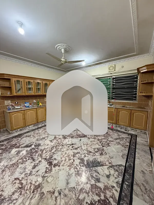Unfurnished Upper Portion Available For Rent, photo 5