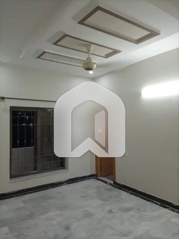 10 Marla Brand New Upper Portion Available Rent G-14, photo 12
