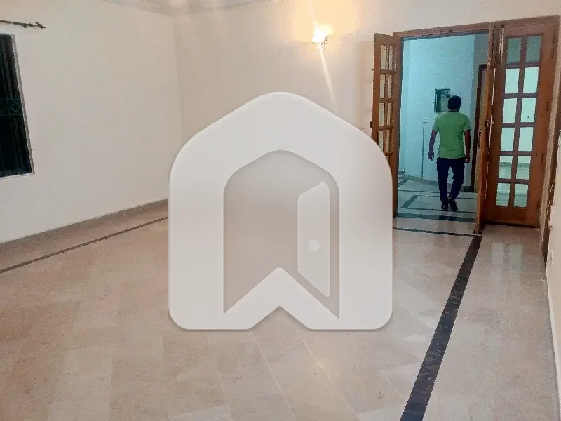 G,9/4- 10- MARLA GROUND PORTION FOR RENT 2 BED ATTACHED BATH DD MARBLE FLOOR BEST LOCATION NAYER TO PARK MASQUE MARKET, IMTIAZ,03335241734,, photo 11