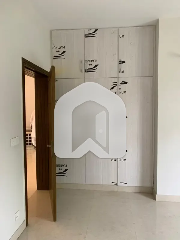 12 Marla Duplex 4 Bed House Available For Rent With Servant Room, photo 13