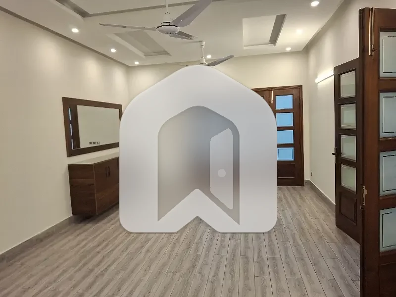 Get In Touch Now To Rent A 24 Marla House In I-8, photo 7