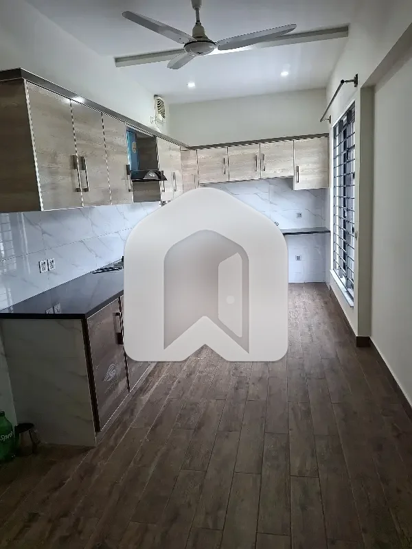 Get In Touch Now To Rent A 24 Marla House In I-8, photo 2