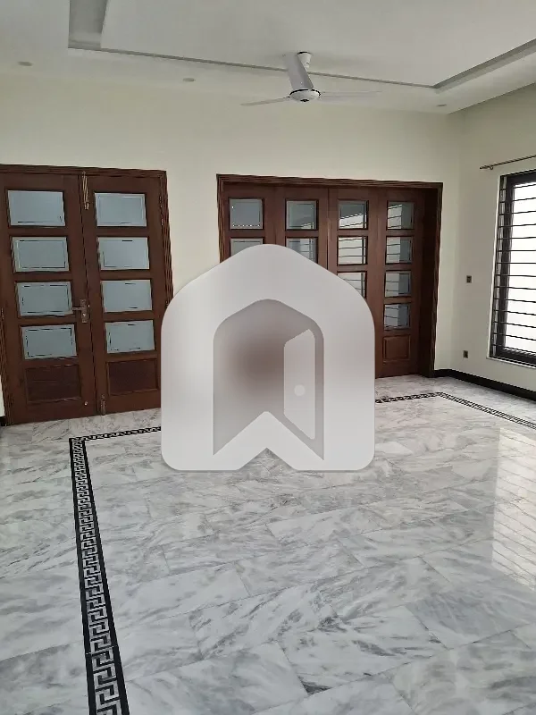 Get In Touch Now To Rent A 24 Marla House In I-8, photo 4