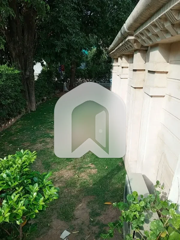 1 Kanl Duplex House Available For Rent In I-8 With Servant Room, photo 7