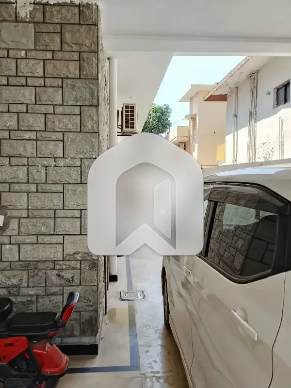 10 Marla Full House Available For Rent In I8  Tile Flooring, photo 23