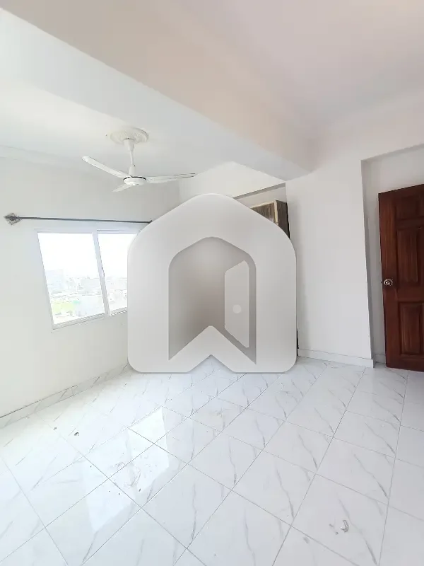 1 Bed Unfurnished Apartment For Rent In E-11/4 Islamabad | 5th Floor | Parking.