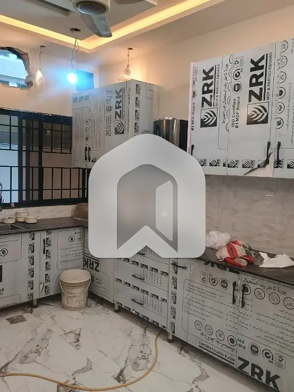 10 Marla Upper Portion For Rent In I-8, photo 3