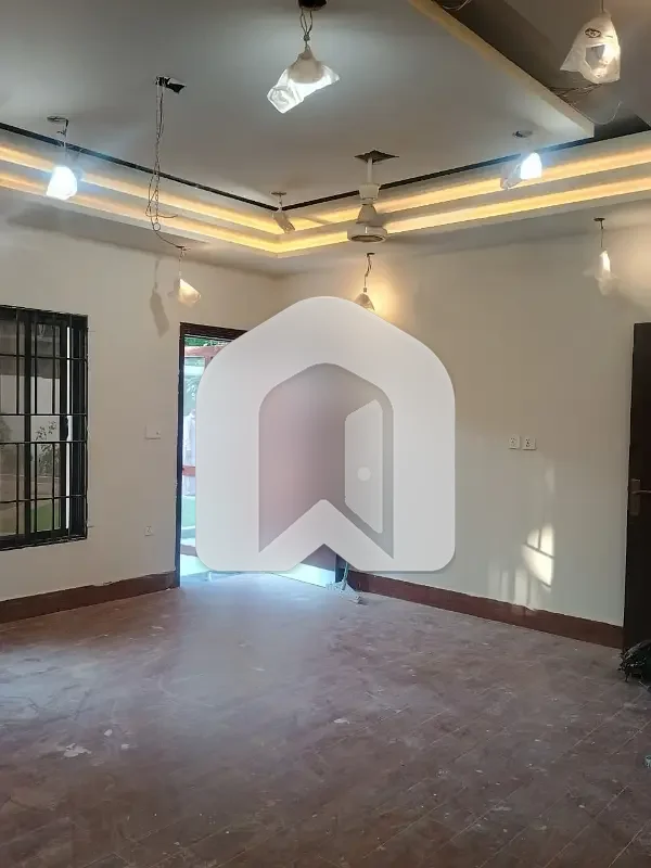 10 Marla Upper Portion For Rent In I-8, photo 8