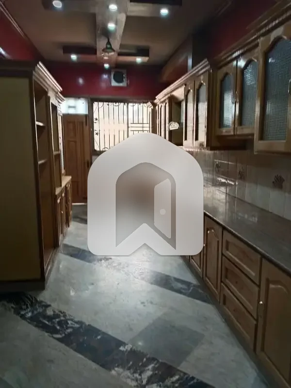 Upper Portion Available For Rent In I-8 With 3 Bed & Servant Room, photo 4