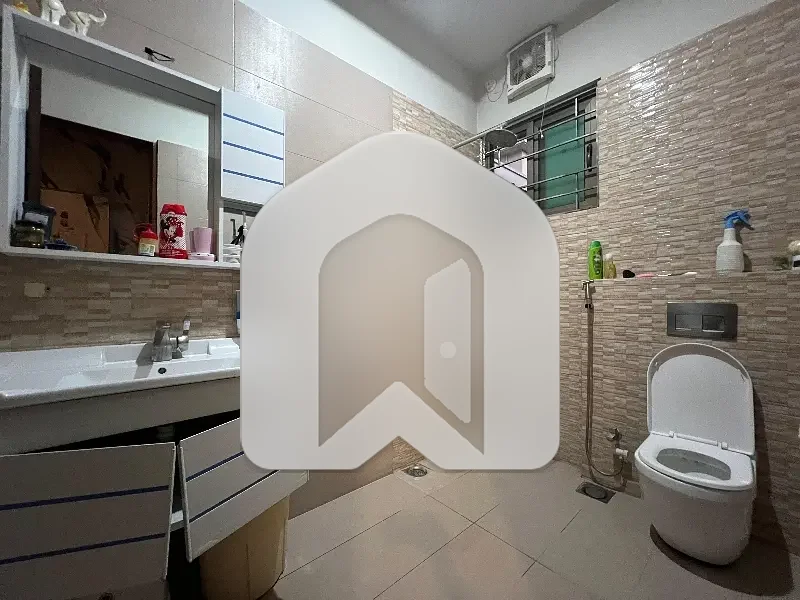 1 Kanl Separate Gate Unfurnished Upper Portion Available For Rent In I8, photo 7