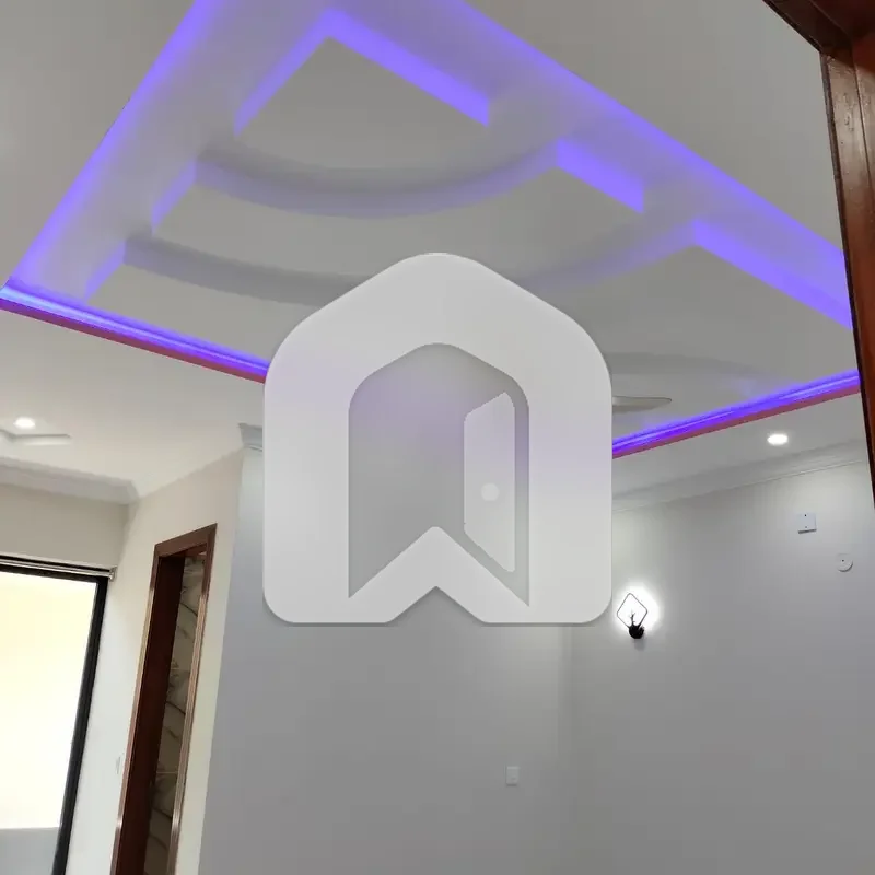 E11 Upper Portion Available For Rent, photo 7