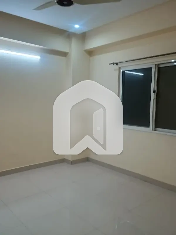 600 Yards Lower Portion For rent Available In I-8, photo 8