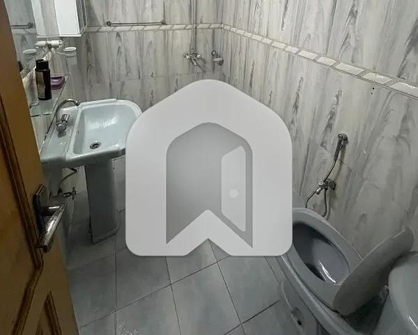 Buy 600 Square Yards Lower Portion At Highly Affordable Price, photo 7