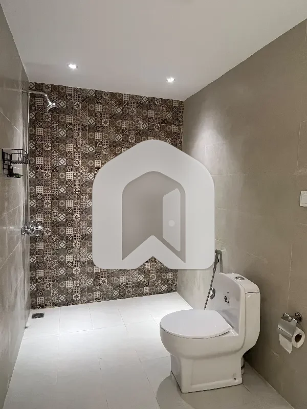 Luxury Furnished Ground Portion Available For Rent F10 Get In Touch, photo 6