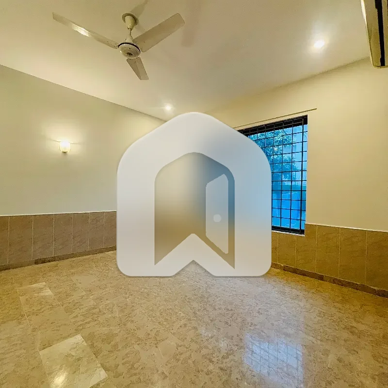 Good And Well Situated House Available For Rent In F8/1, Islamabad., photo 11