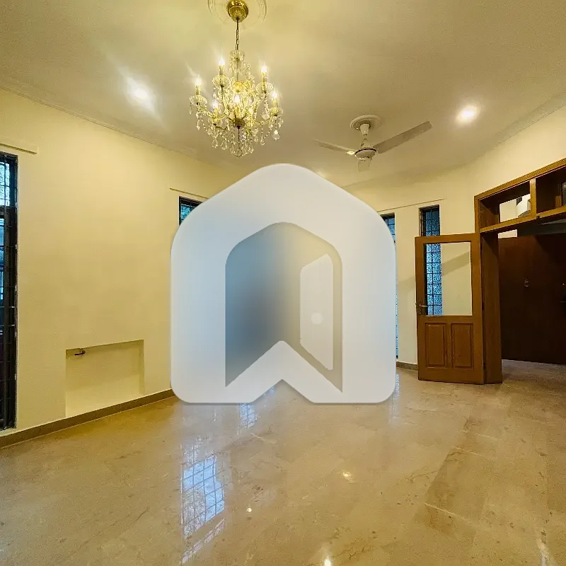 Good And Well Situated House Available For Rent In F8/1, Islamabad., photo 9