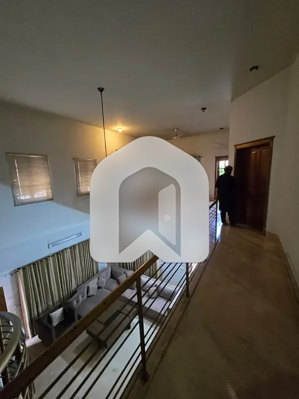 F-11/4 Size 400 Full House marble Flooring 5 Beds Rent 550000 Real pic, photo 12