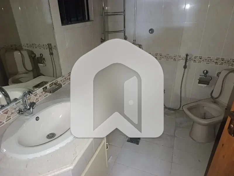 F-11/4 Size 400 Full House marble Flooring 5 Beds Rent 550000 Real pic, photo 8
