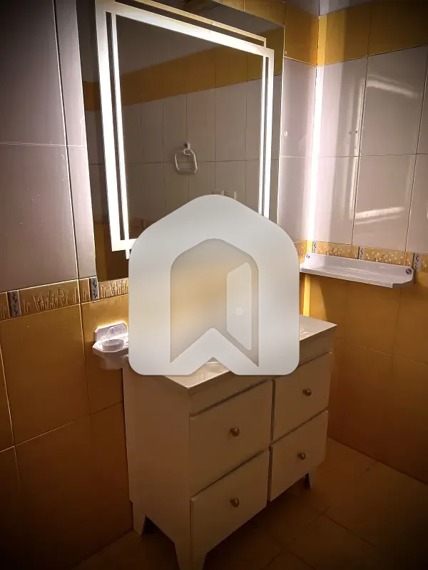 F-11 Tariq Heights 2 Bedroom Fully-Furnished Apartment For Rent, photo 9