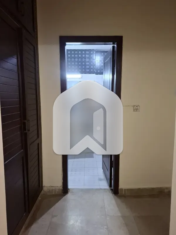 F-11 Al-Safa Heights 2 Bedroom Un-Furnished Apartment For Rent, photo 7