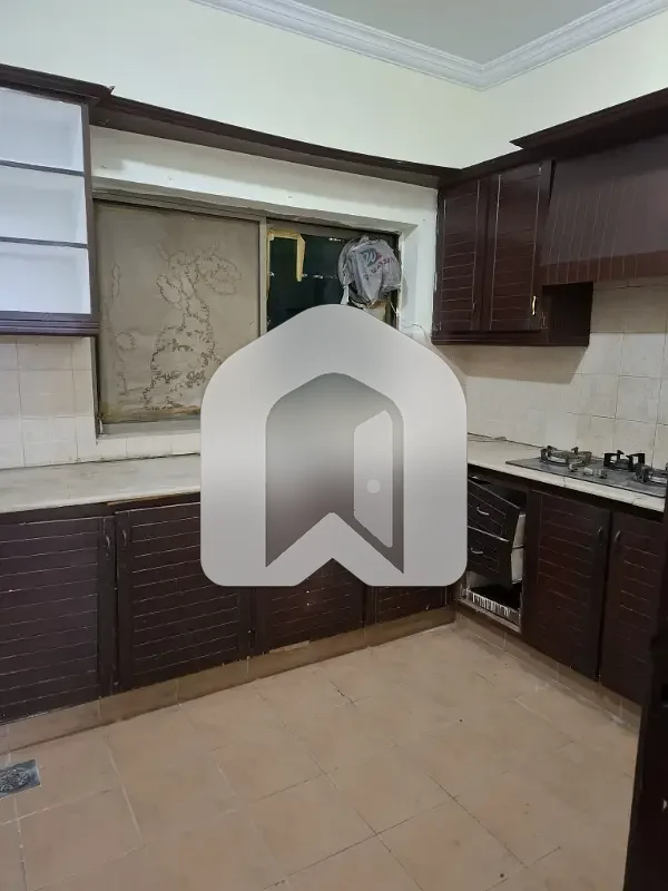 F-11 Al-Safa Heights 2 Bedroom Un-Furnished Apartment For Rent, photo 8
