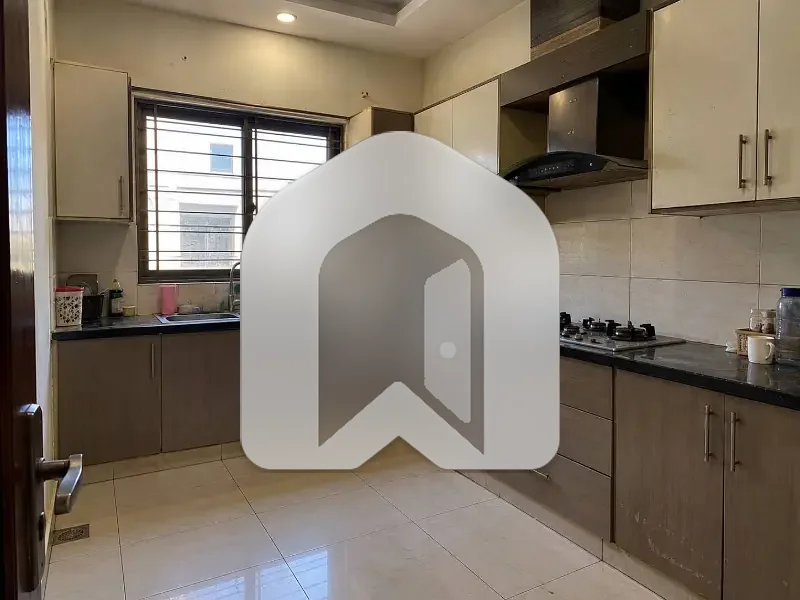 E-11-3 MPCHS Out Class Location New Upper Portion For Rent, photo 4