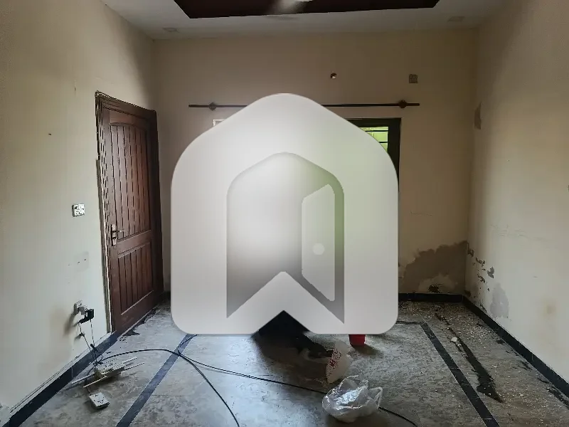5 Marla'S Used Upper Portion For Rent, photo 8
