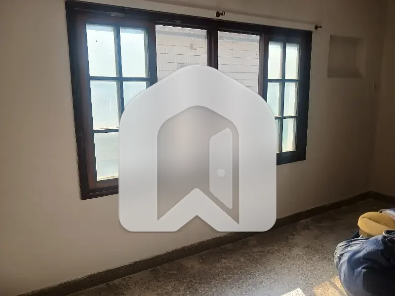 F10 Size 600 Upper Portion 2beds Rent 130000 Real Pic, photo 9