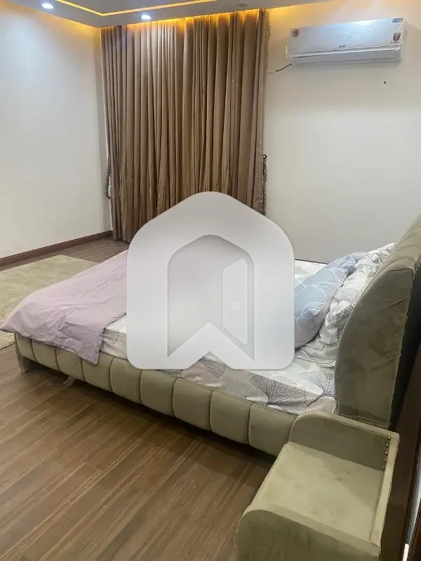Brand New Basement Availabile For Rent ., photo 8
