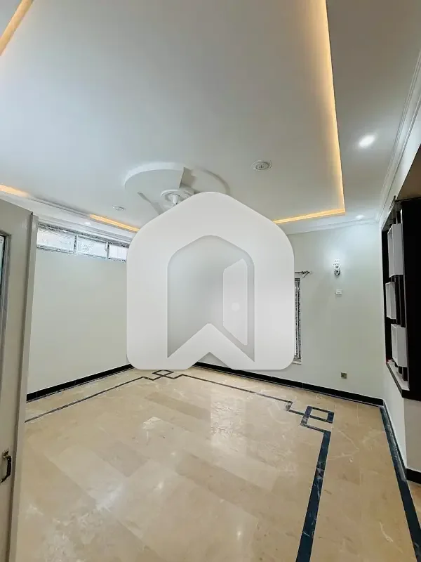 Beautifull 1 Kanal Basement For Rent, photo 7