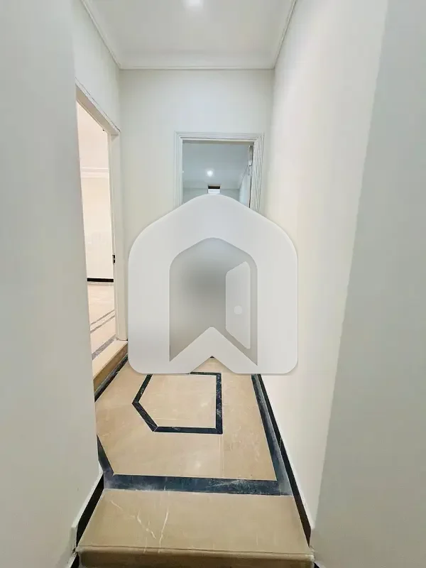 Beautifull 1 Kanal Basement For Rent, photo 6