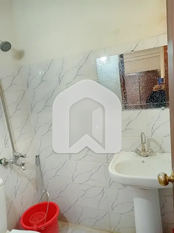 One Bed Fully furnished apartment for rent in E-11/4 Islamabad., photo 7