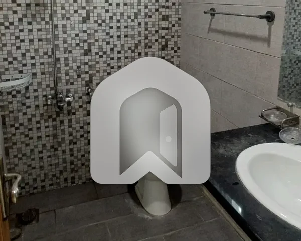 7 Marla Lower Portion For Rent In The Perfect Location Of E-11/4, photo 4
