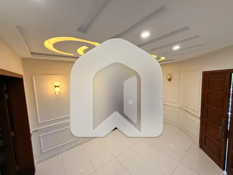 Brand New Luxurious House For Rent On Most Prime Location, photo 12