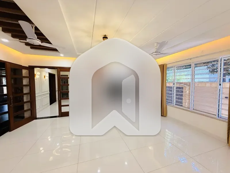 Brand New Luxurious House For Rent On Most Prime Location, photo 17