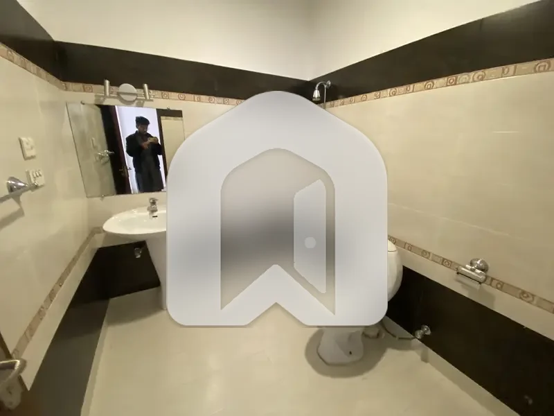 Brand New Luxurious House For Rent On Most Prime Location, photo 11