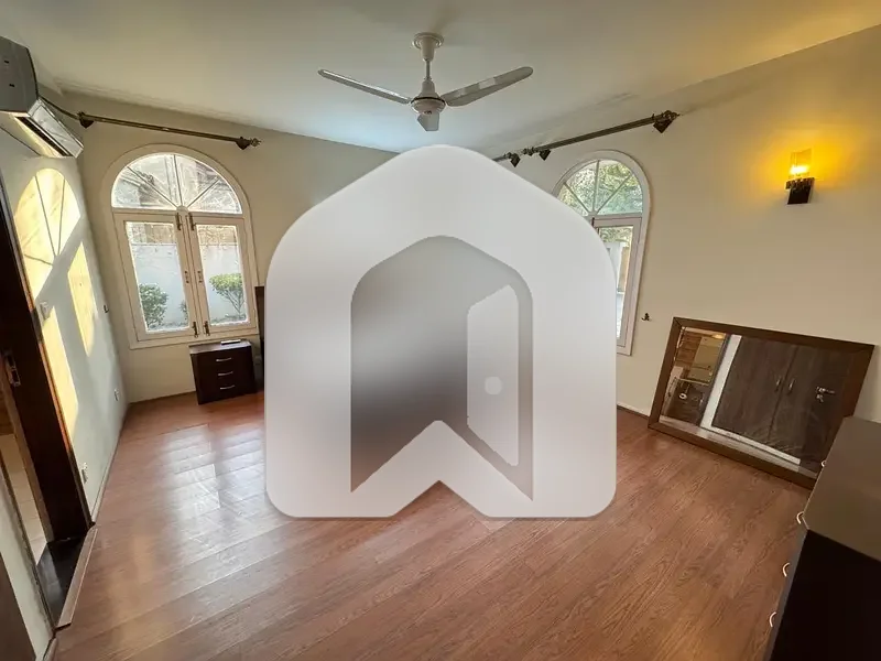 Brand New Luxurious House For Rent On Most Prime Location, photo 23