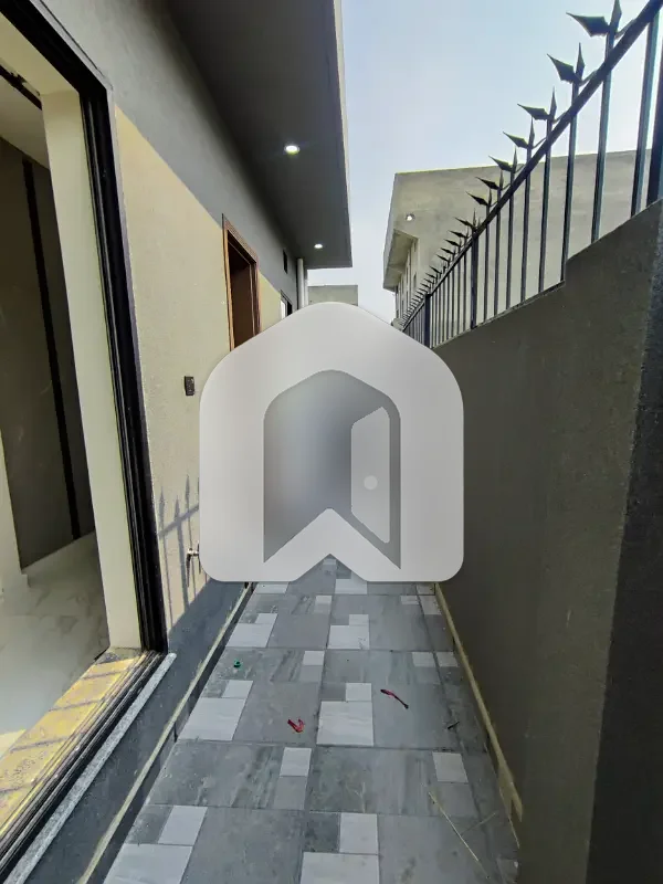 5 Marla Double Unit House Available For Rent In Multi Gardens MPCHS B-17 Block Islamabad., photo 22