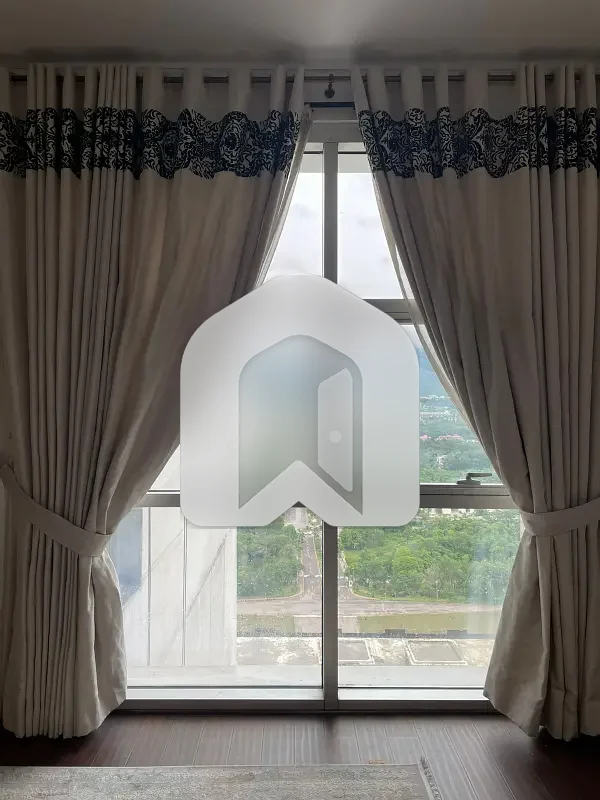 Flat 0ne Of The Big Project In Islamabad Near All Embassies & EU,UN Offices, There Is 4bed Plus Servant Room LUXURY FURNISHED Having Attractive View Available For Rent, photo 15