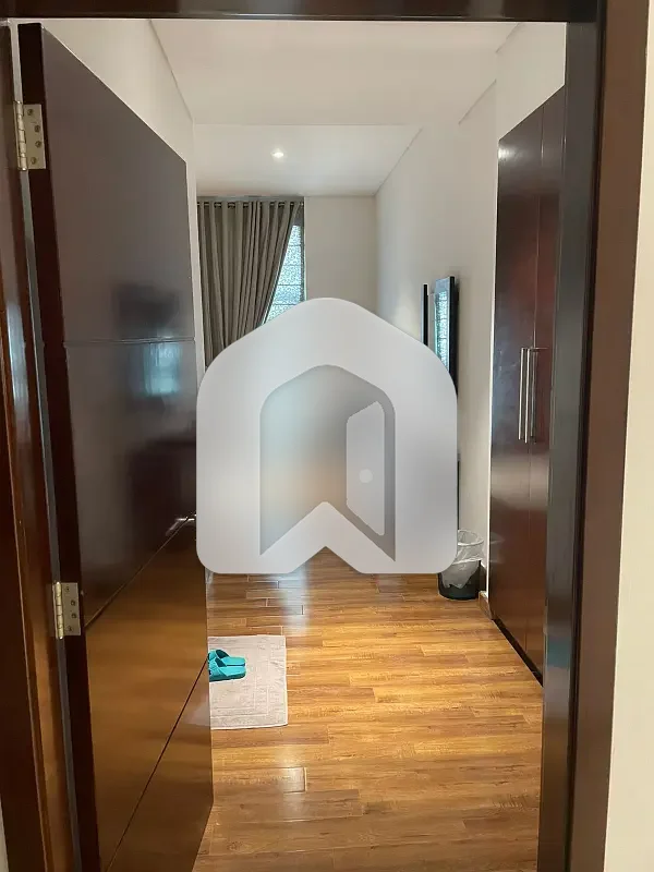 Flat 0ne Of The Big Project In Islamabad Near All Embassies & EU,UN Offices, There Is 4bed Plus Servant Room LUXURY FURNISHED Having Attractive View Available For Rent, photo 16