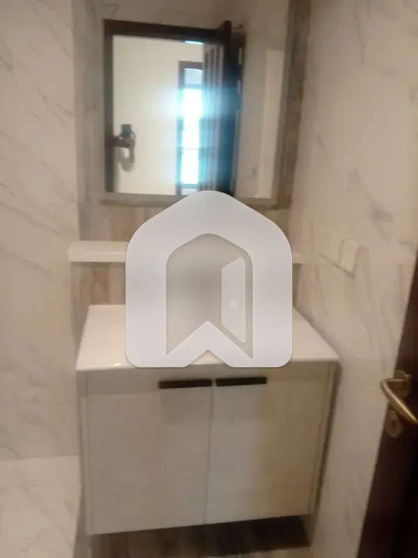 Elegant 4bed Room Unfurnished Apartment Available For Rent In The Heart Of Islamabad F-10, photo 14