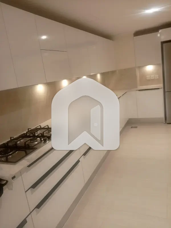 Elegant 4bed Room Unfurnished Apartment Available For Rent In The Heart Of Islamabad F-10, photo 8