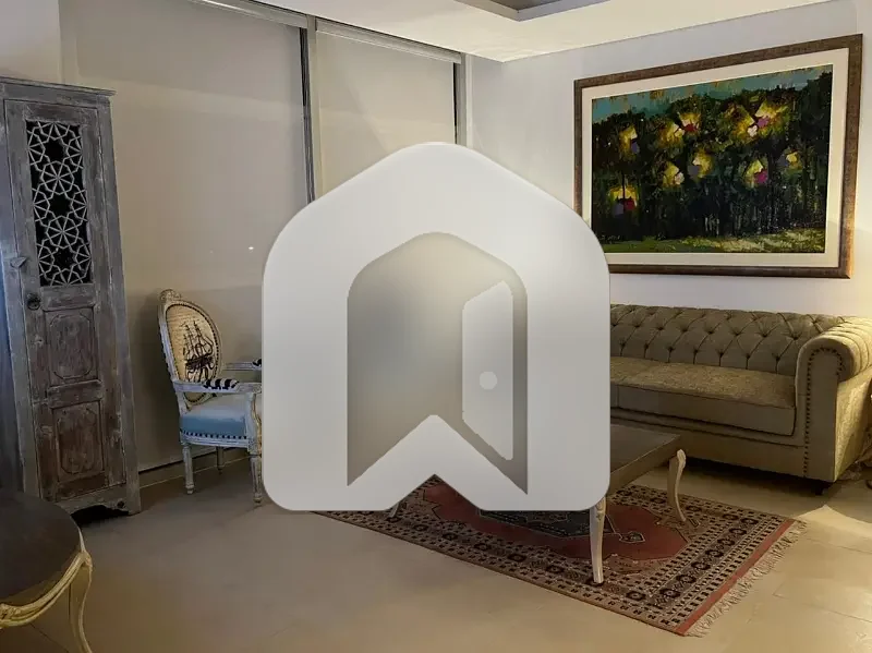 Luxury 1 Bed Attached Bath, DD,TV. . . Available For Rent On High Floor Having Good View
